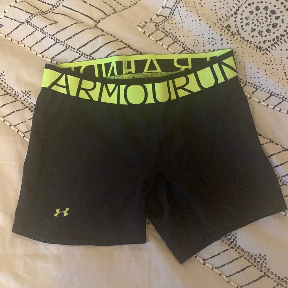 Under Armor Spandex shorts